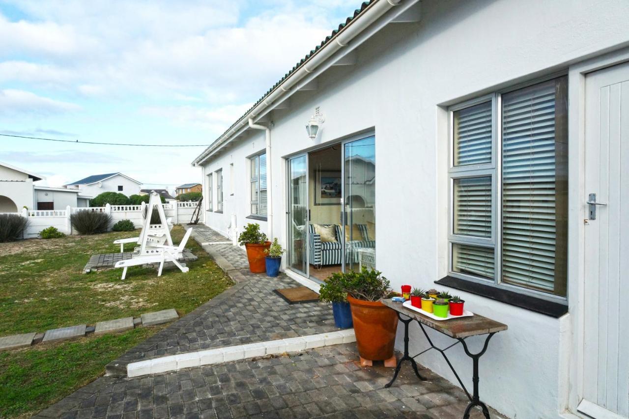 Summer Place B&B 아굴리아스 외부 사진